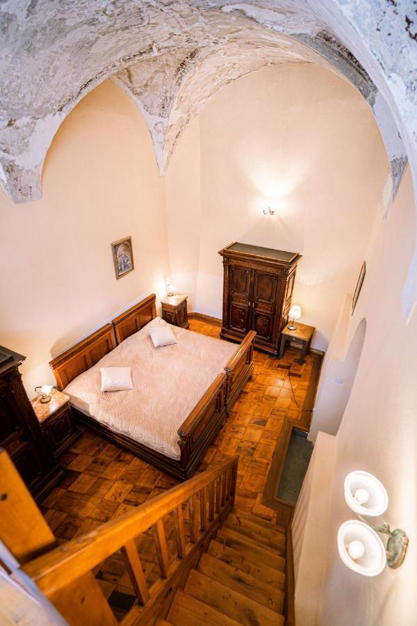 Penzion Cosmopolitan Ii. Banska Stiavnica Quarto foto
