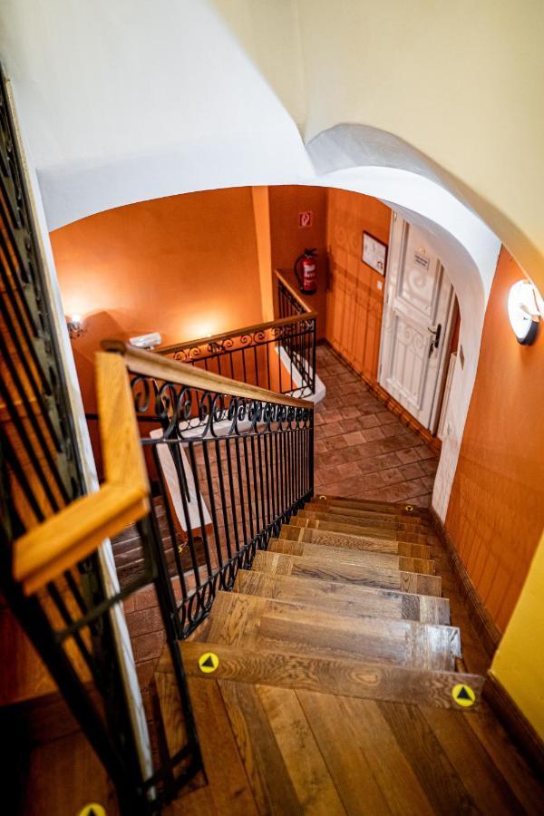 Penzion Cosmopolitan Ii. Banska Stiavnica Exterior foto