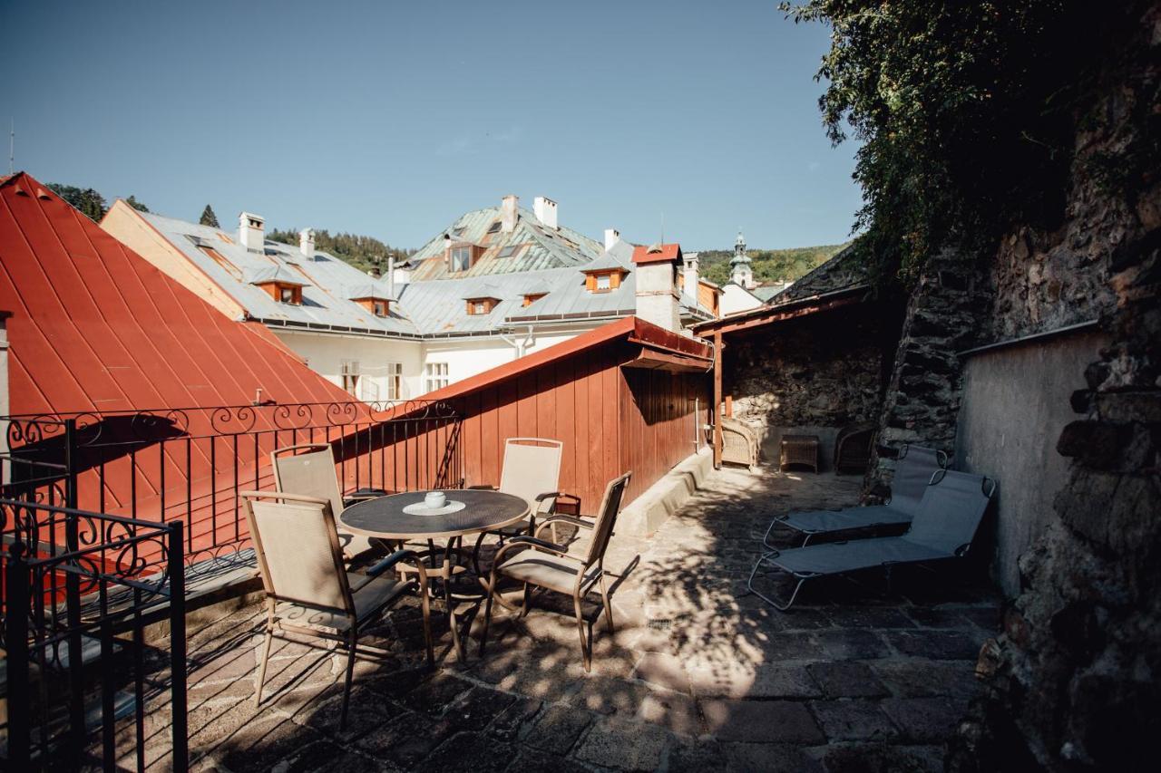 Penzion Cosmopolitan Ii. Banska Stiavnica Exterior foto