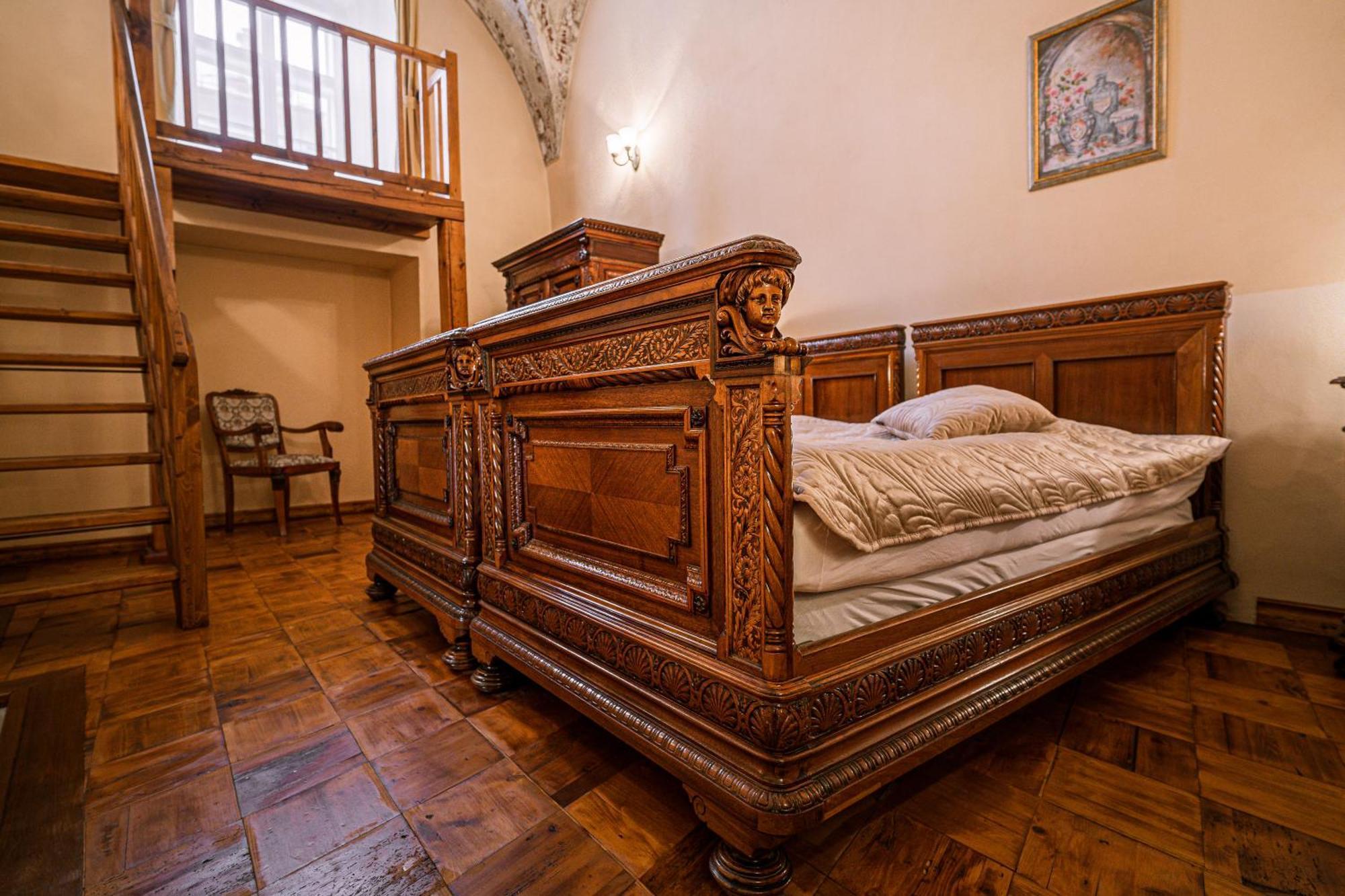 Penzion Cosmopolitan Ii. Banska Stiavnica Quarto foto