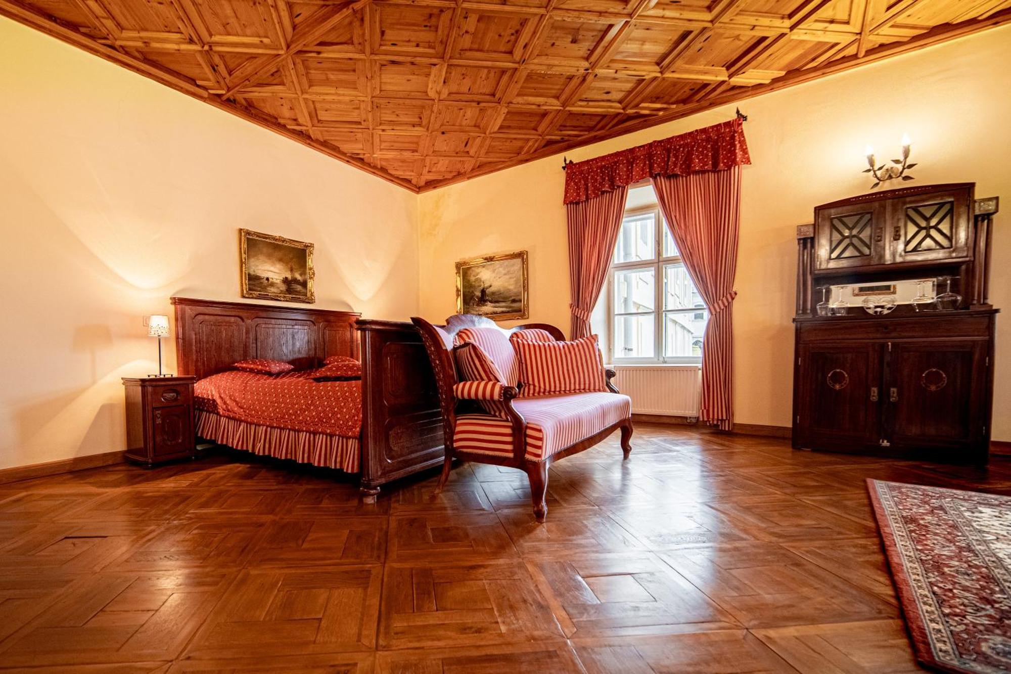 Penzion Cosmopolitan Ii. Banska Stiavnica Quarto foto