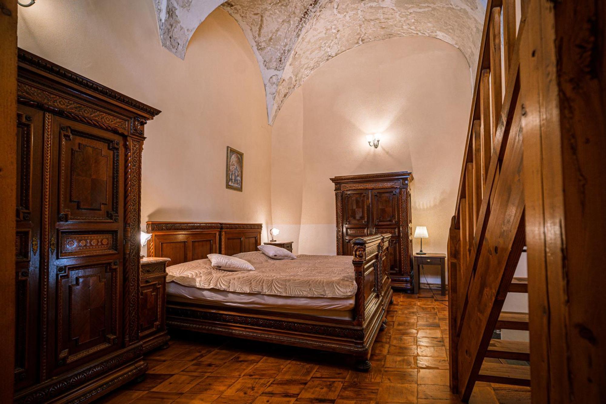 Penzion Cosmopolitan Ii. Banska Stiavnica Quarto foto