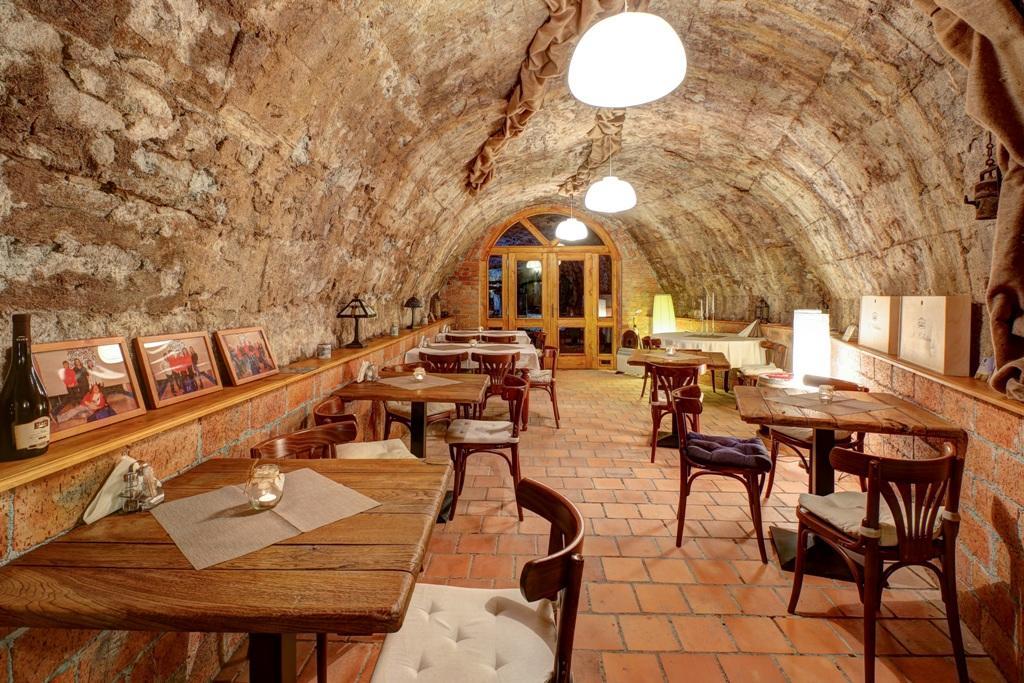 Penzion Cosmopolitan Ii. Banska Stiavnica Exterior foto